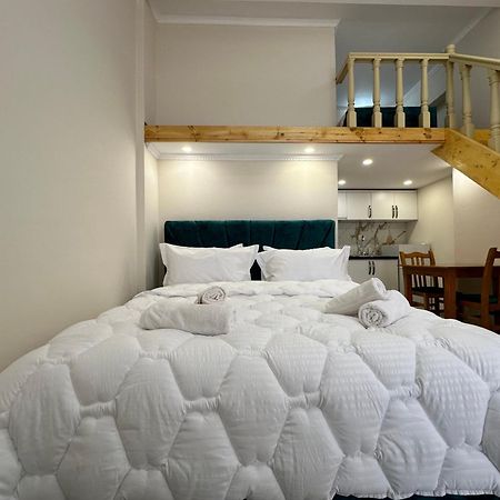 Troy Aparthotel Durrës Esterno foto