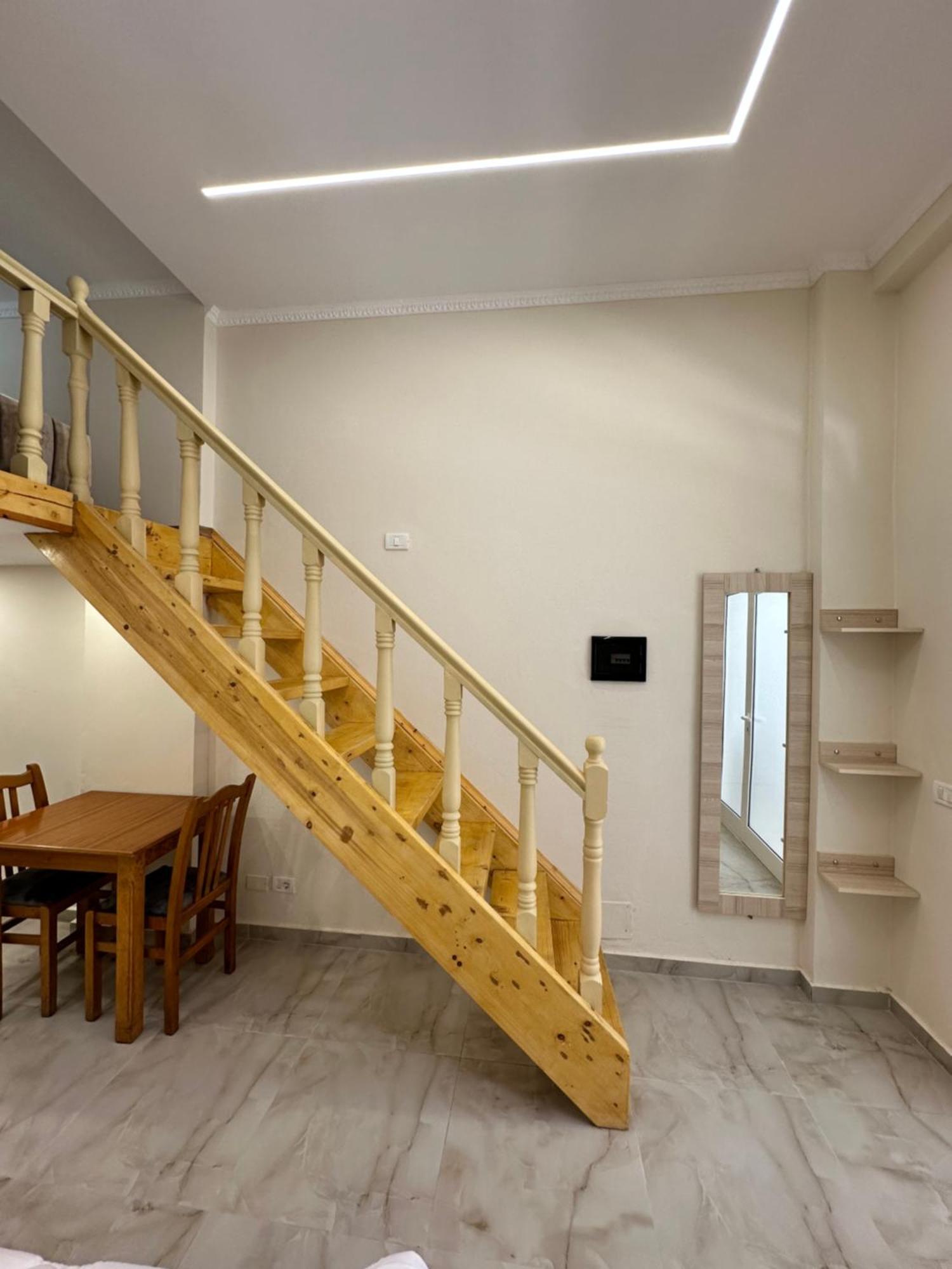 Troy Aparthotel Durrës Esterno foto