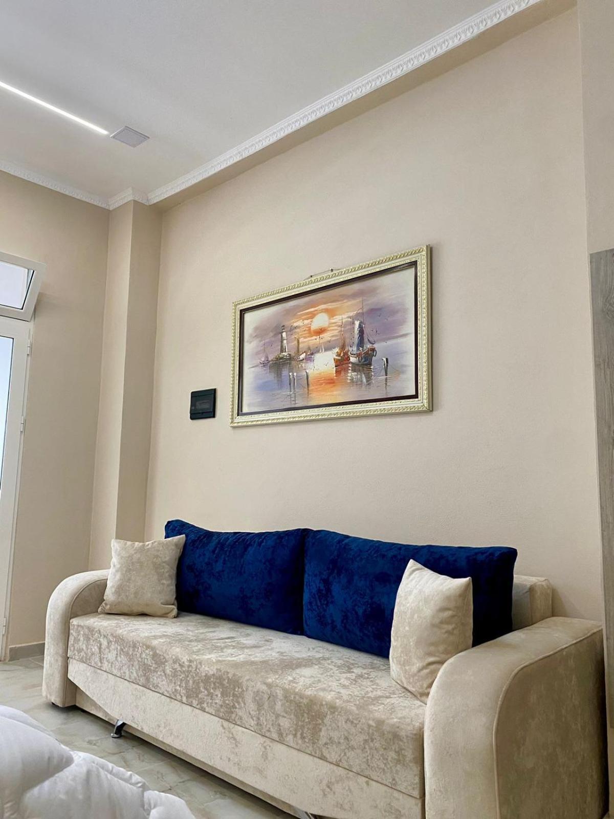 Troy Aparthotel Durrës Esterno foto